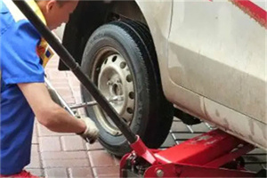 仓山附近拖车24小时服务热线电话