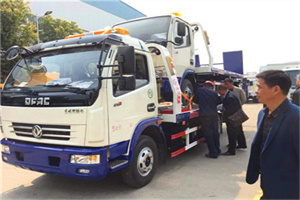 仓山汽车道路救援拖车价格
